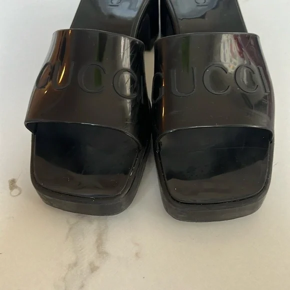 Gucci Black Patent Leather Mules - Picture 6 of 6
